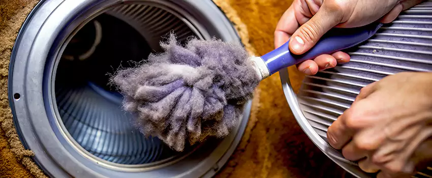 Signs Of A Clogged Dryer Lint Trap in University Heights, Saskatchewan